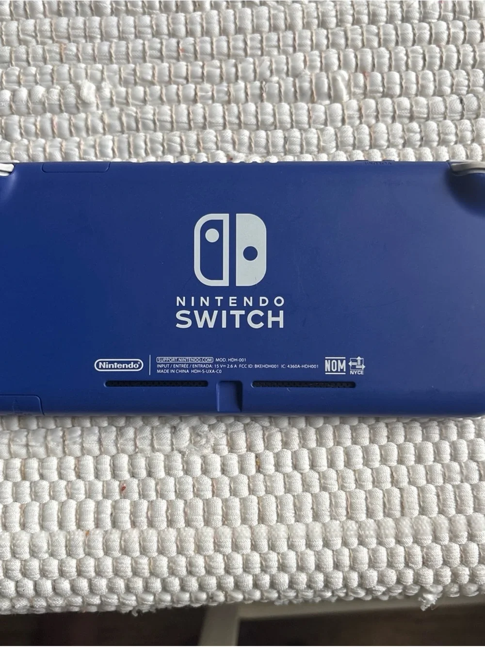 Nintendo Switch Lite Handheld System Console Purple USB-C (HDH-001)